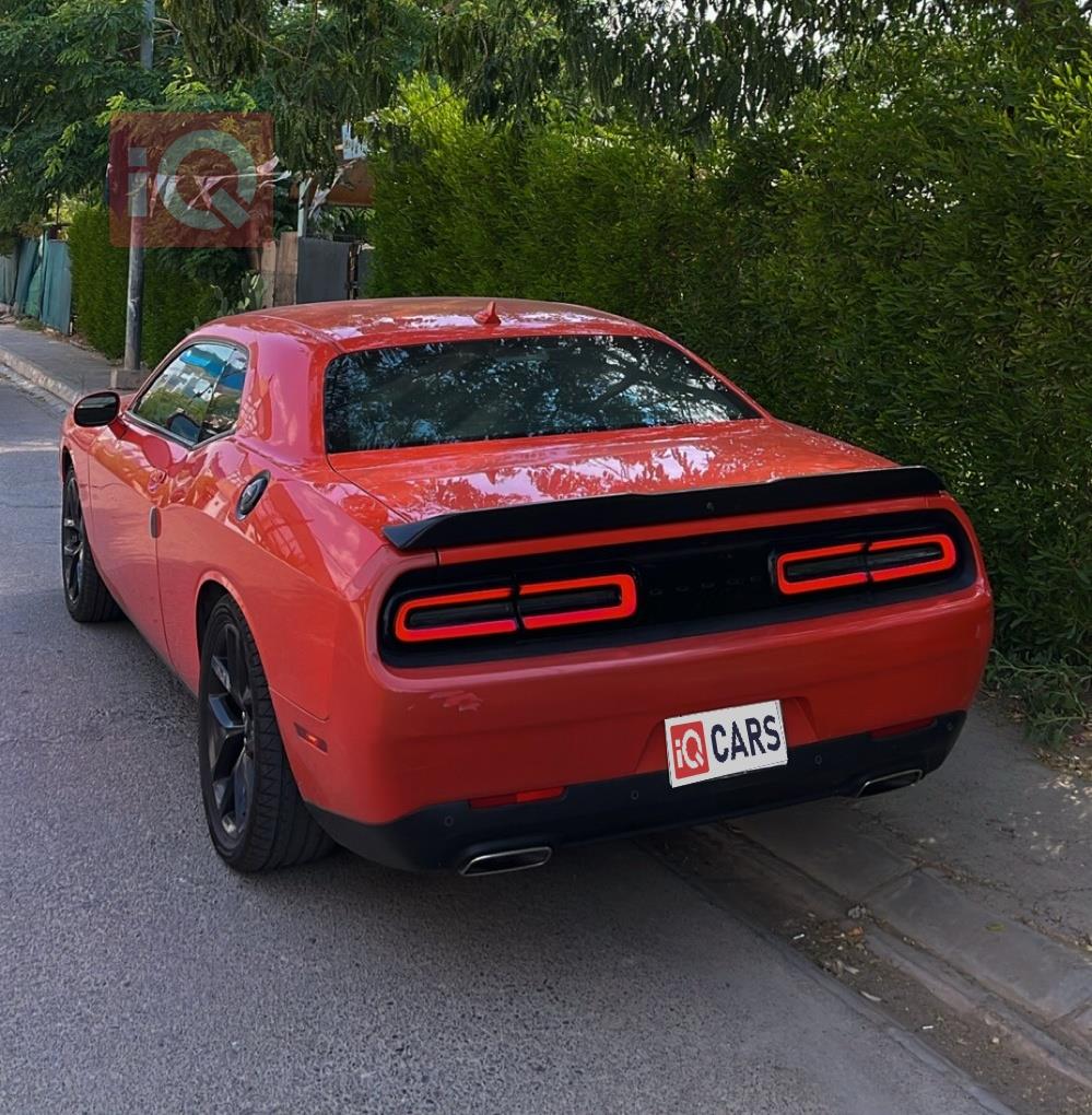 Dodge Challenger